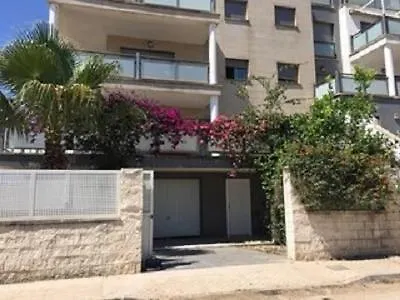 Duplex Con Jardin, Terraza Y Piscina